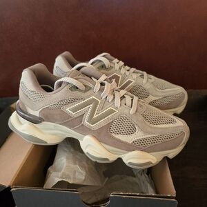 New Balance Mushroom 9060